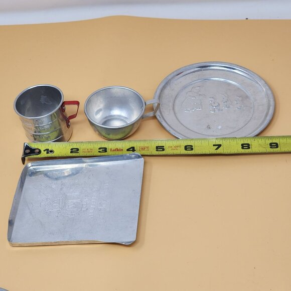 Vintage Aluminum Childrens Kitchenware Set Kittens Who Lost Their Mittens - Picture 15 of 15